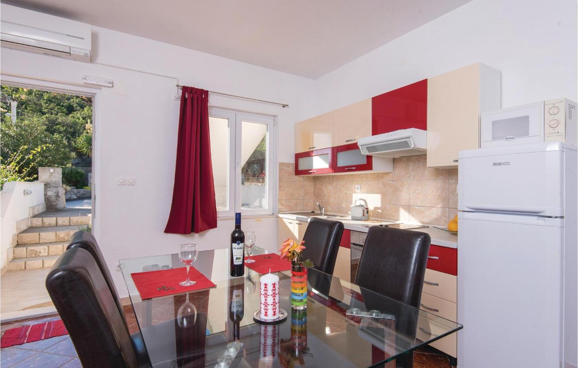 Gorgeous Apartment In Dubrava With Kitchen Exterior foto